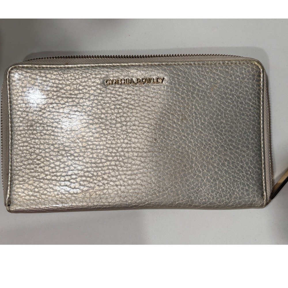 Cynthia Rowley Metallic Gold Leather Zip Around Travel Wallet Passport